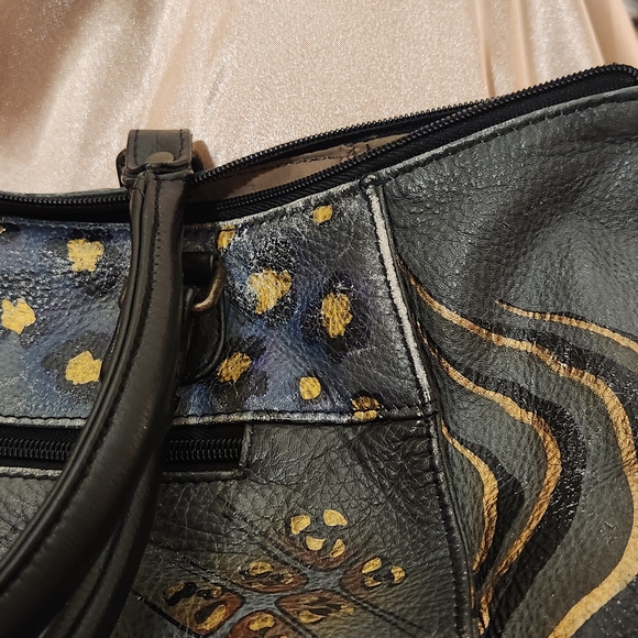 Anuschka by Anna, Multicolor Hand Painted Floral Leather Shoulder Bag - Picture 11 of 16